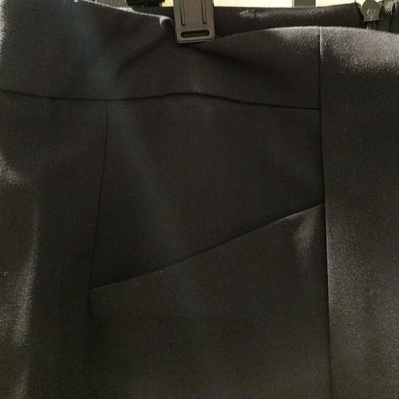 Skirt - Picture 2 of 6